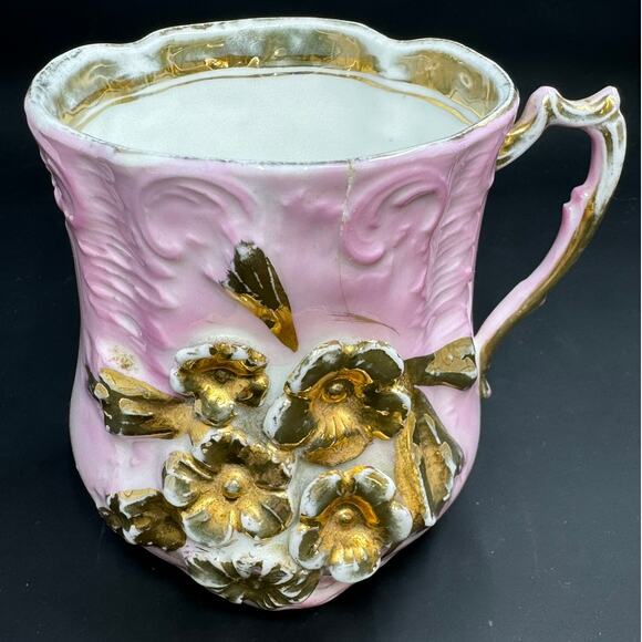 Tea Cup and Saucer - Picture 7 of 10